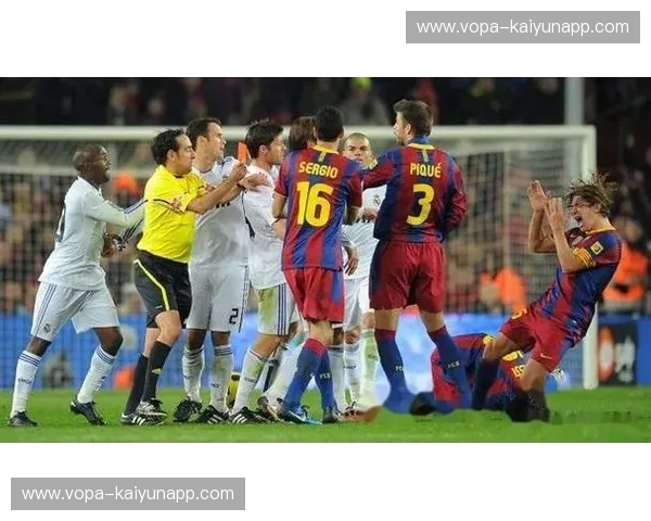 绿茵场上的史诗对决：巴萨皇马，荣耀与梦想的永恒篇章